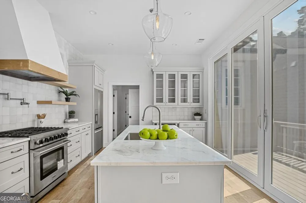 930 Laurel Brooke AVE Peachtree City, GA 30269