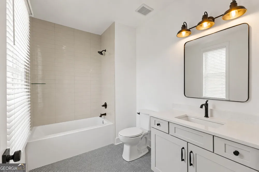 930 Laurel Brooke AVE Peachtree City, GA 30269