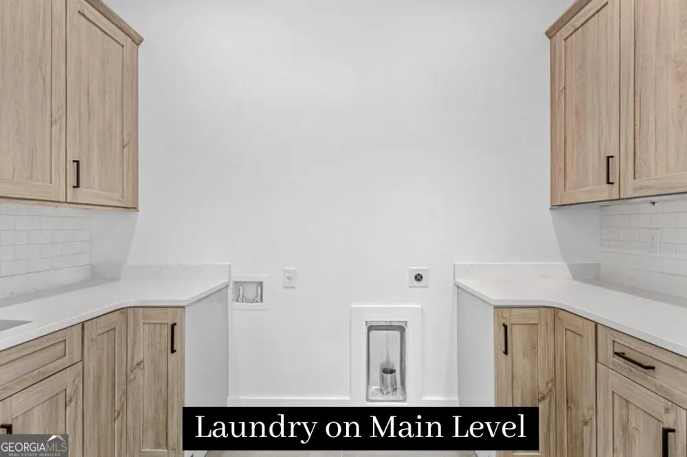 930 Laurel Brooke AVE Peachtree City, GA 30269