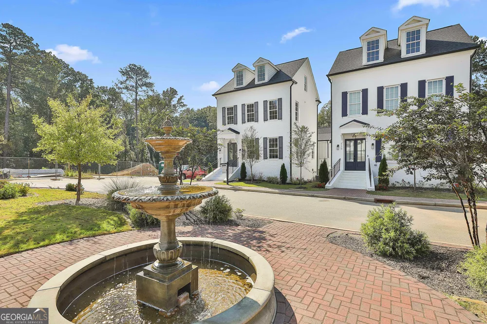 930 Laurel Brooke AVE Peachtree City, GA 30269