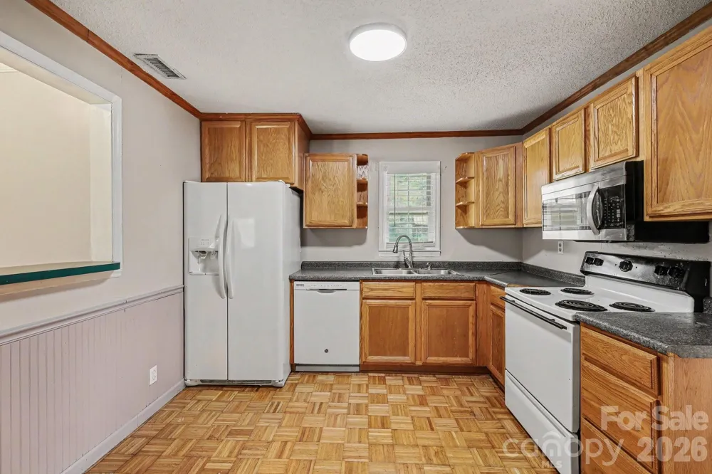 114 Whitman Circle Mooresville, NC 28115