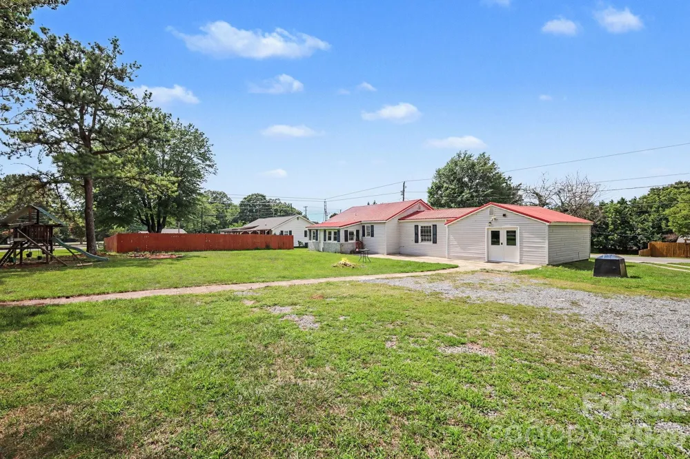 114 Whitman Circle Mooresville, NC 28115