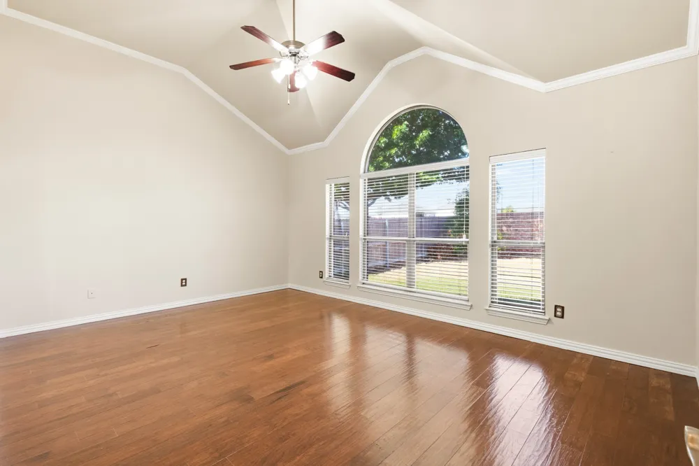 8224 Summerview Court Fort Worth, TX 76123