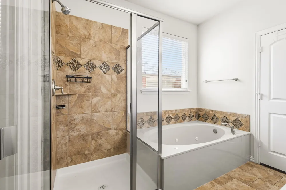 8224 Summerview Court Fort Worth, TX 76123