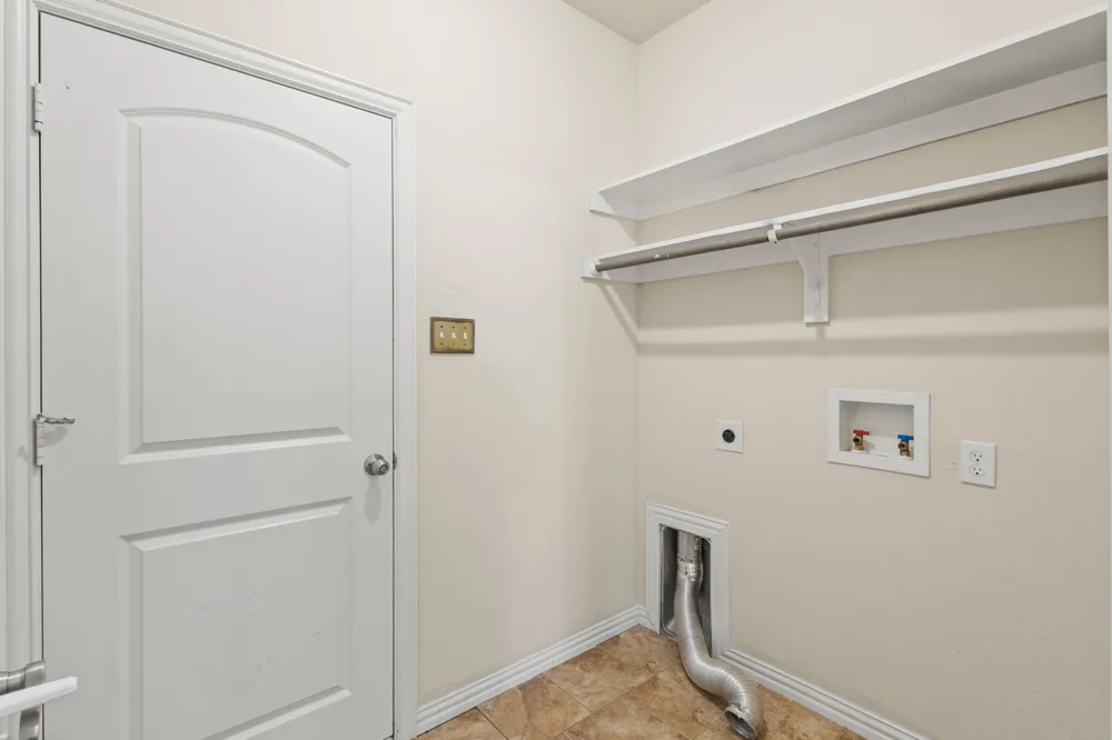 8224 Summerview Court Fort Worth, TX 76123