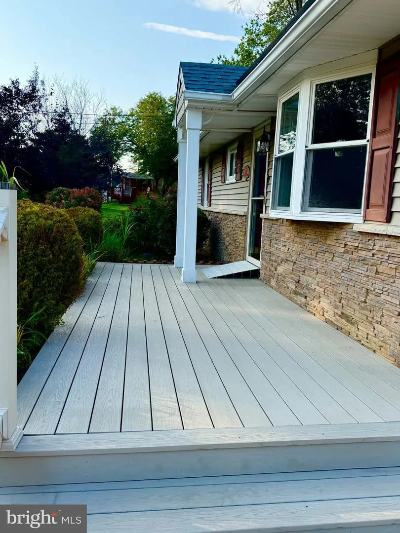 454 FLORENCE BOULEVARD Williamstown, NJ 08094