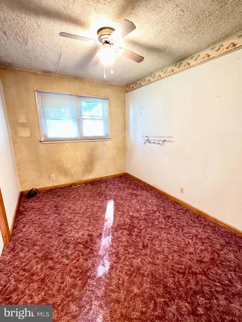 454 FLORENCE BOULEVARD Williamstown, NJ 08094