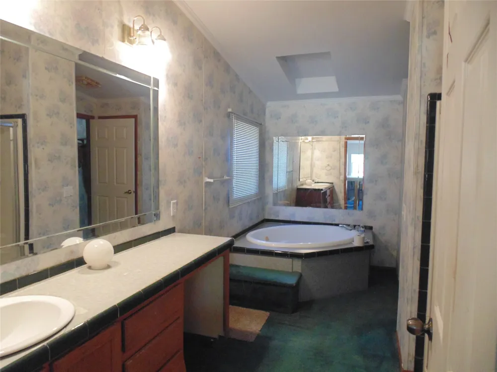 699 County Road 260 Gustine, TX 76455