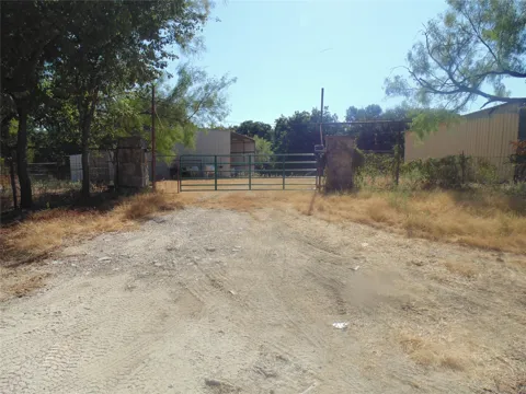 699 County Road 260