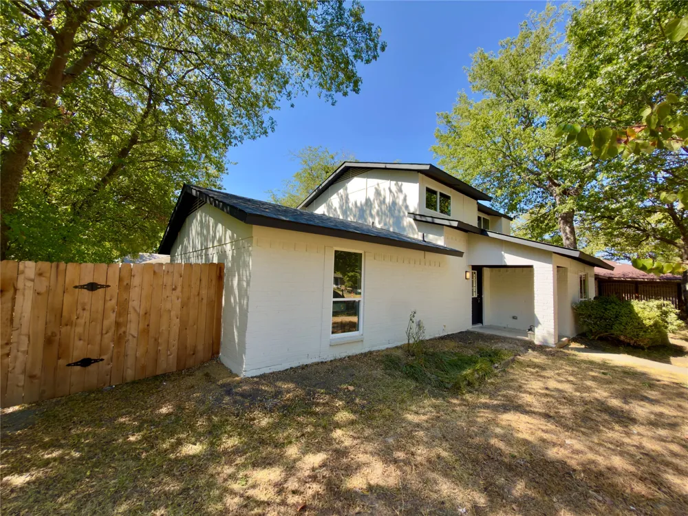 1834 Caldwell Garland, TX 75041