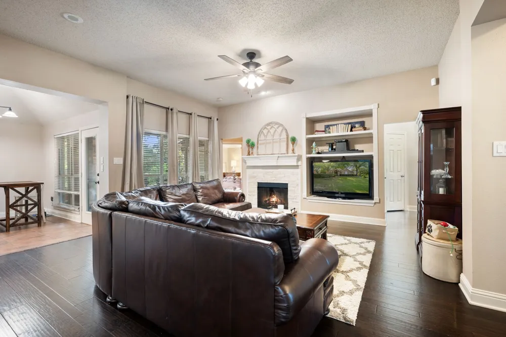 400 Watters Crossing Court Allen, TX 75013