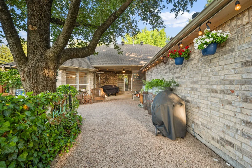 400 Watters Crossing Court Allen, TX 75013