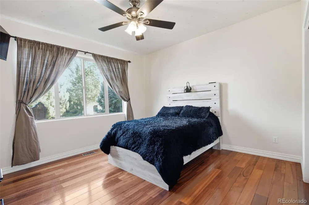 8663 S Wadsworth Court Littleton, CO 80128