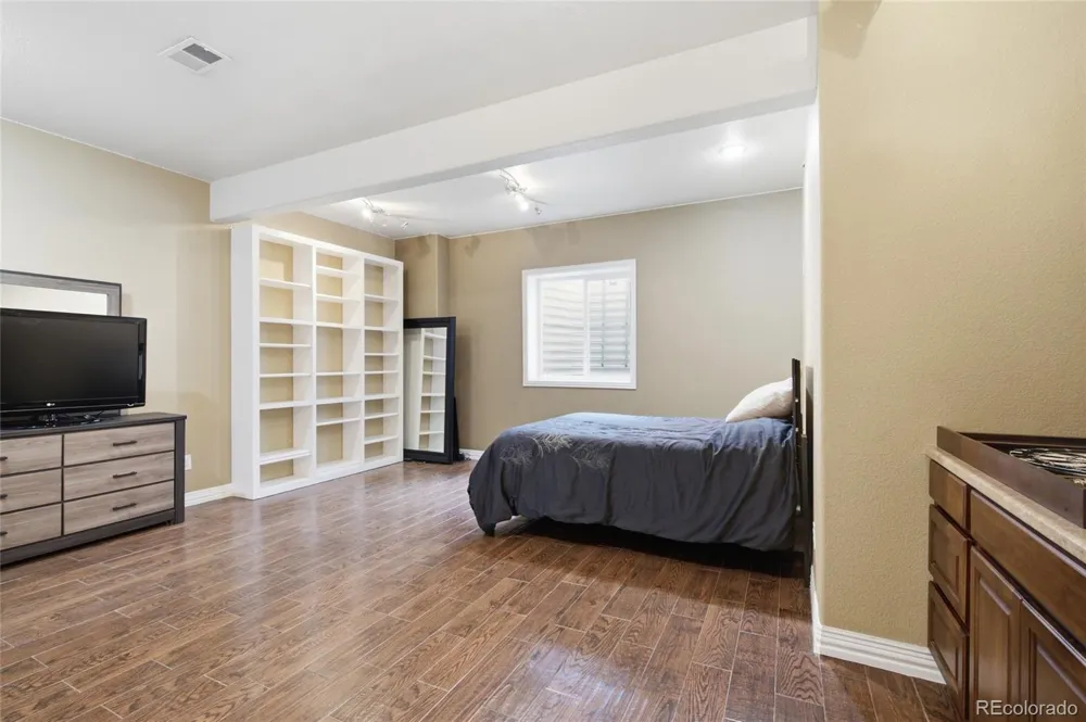 8663 S Wadsworth Court Littleton, CO 80128
