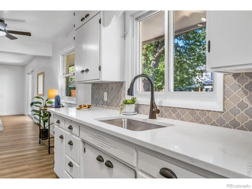 1815 Collyer Street Longmont, CO 80501