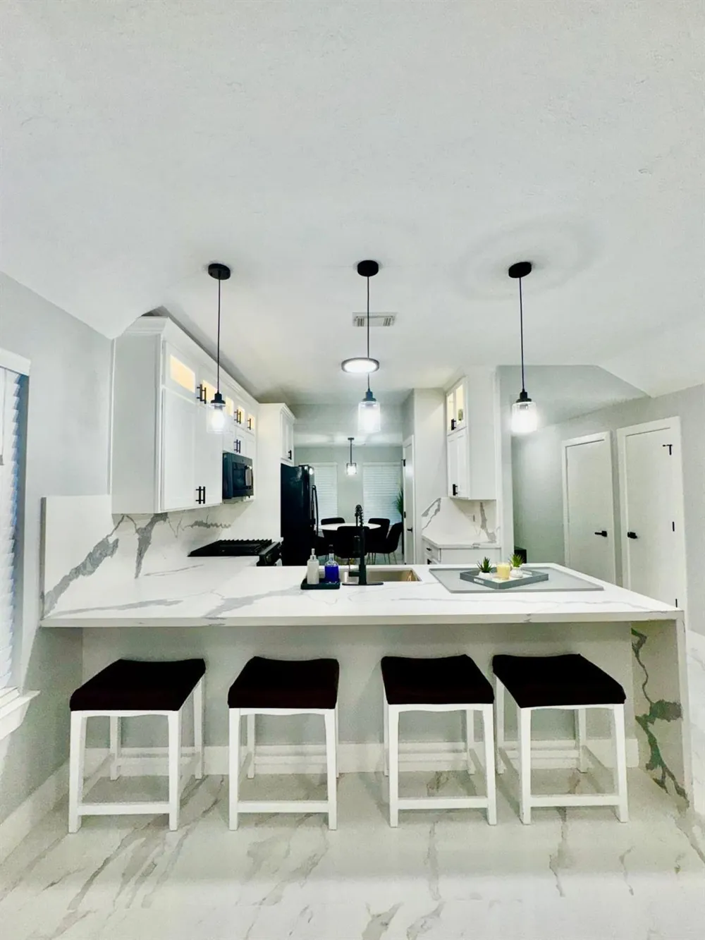 15 Thicket Grove Place Conroe, TX 77385