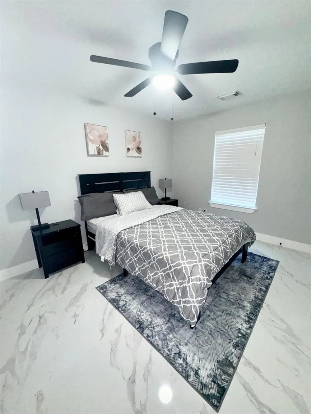 15 Thicket Grove Place Conroe, TX 77385