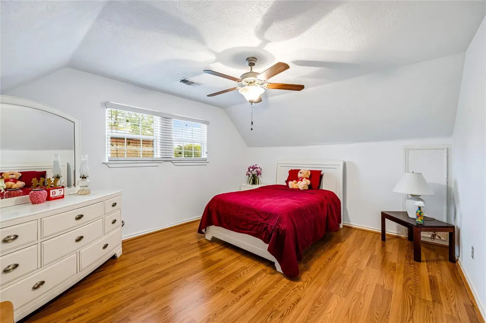 13619 Whitchurch Way Houston, TX 77015