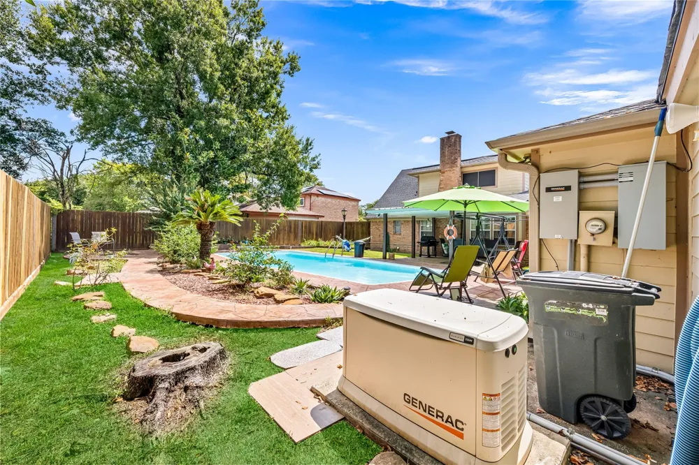 13619 Whitchurch Way Houston, TX 77015
