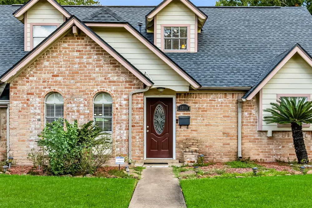 13619 Whitchurch Way Houston, TX 77015