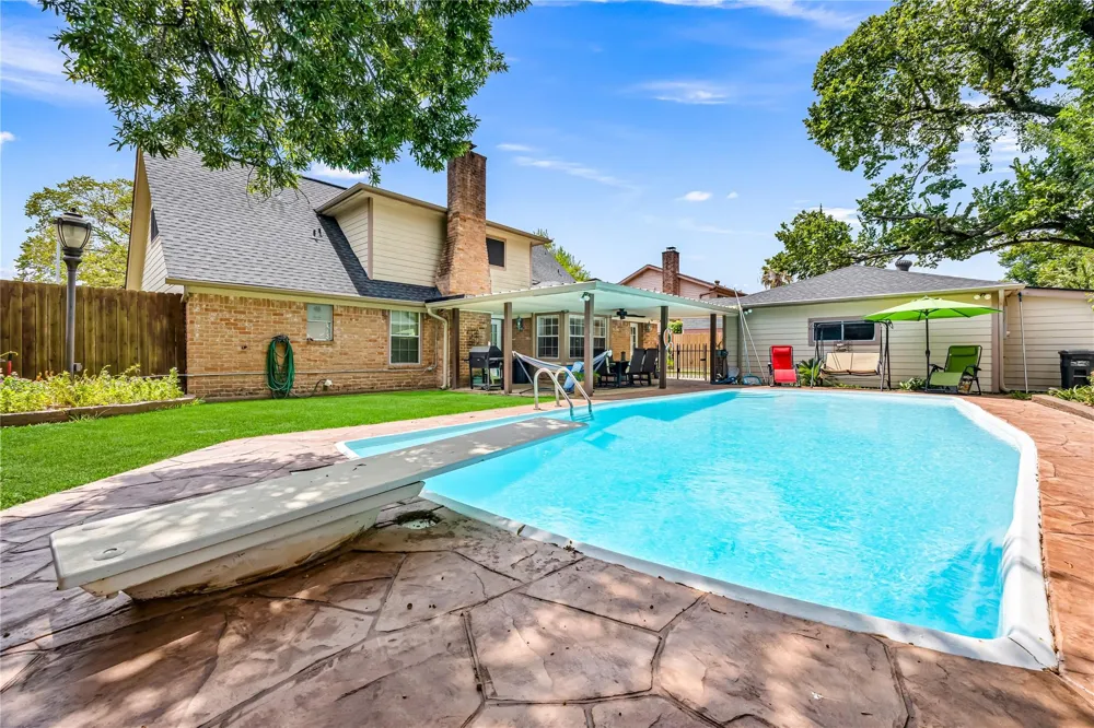 13619 Whitchurch Way Houston, TX 77015