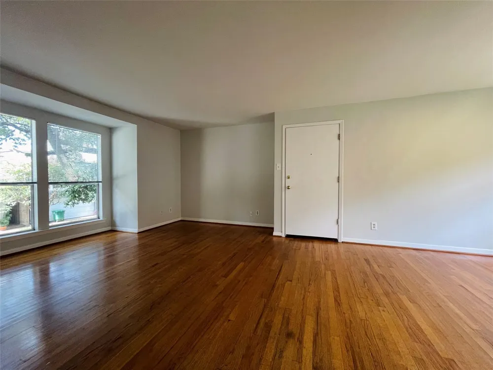 3420 Mount Vernon Street #13 Houston, TX 77006