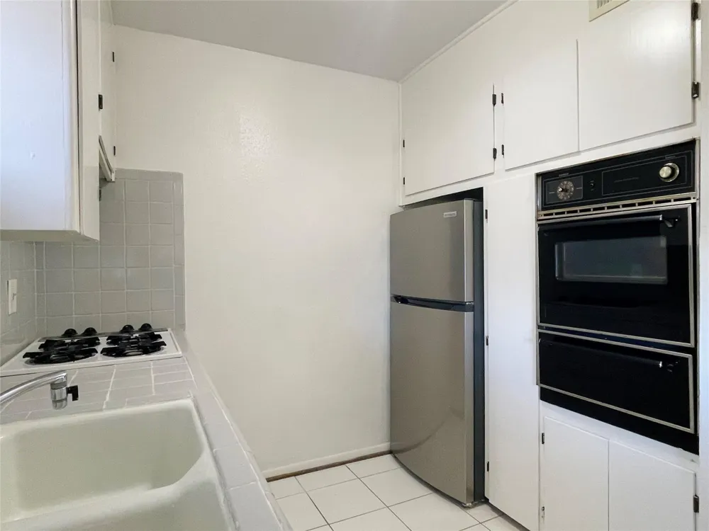 3420 Mount Vernon Street #13 Houston, TX 77006