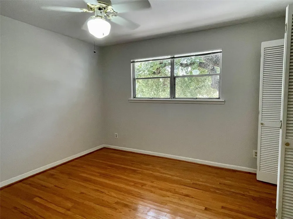 3420 Mount Vernon Street #13 Houston, TX 77006