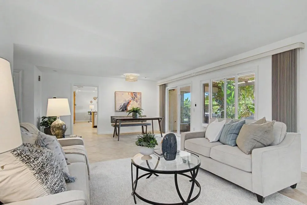 10774 Calle Juan Spring Valley, CA 91978