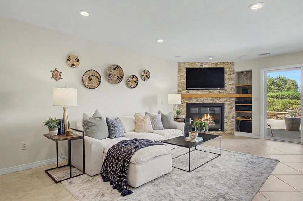 10774 Calle Juan Spring Valley, CA 91978
