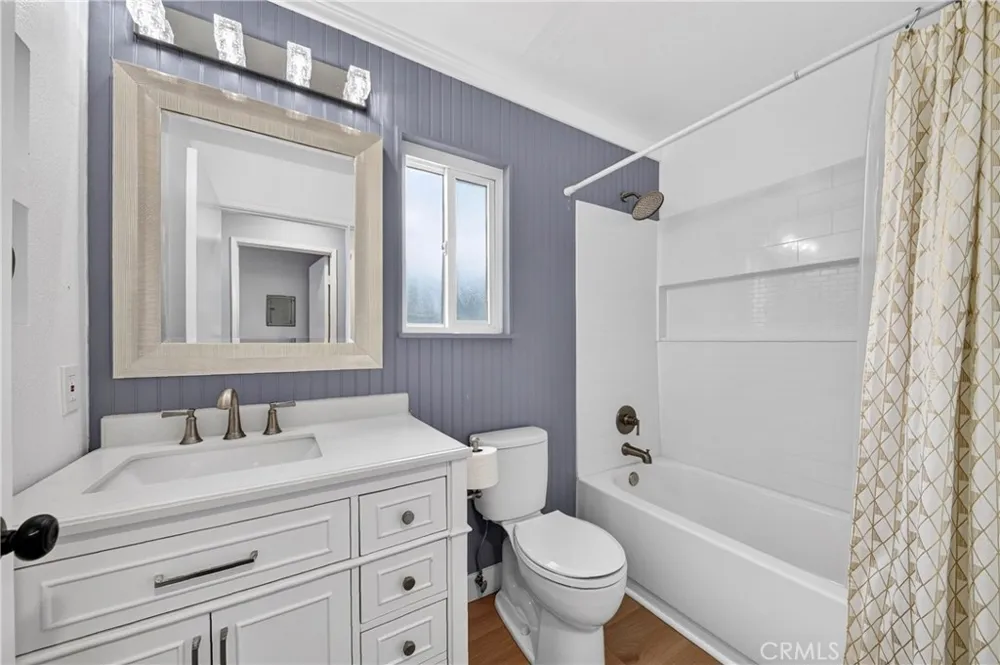 8451 Cedarview Court Cypress, CA 90630