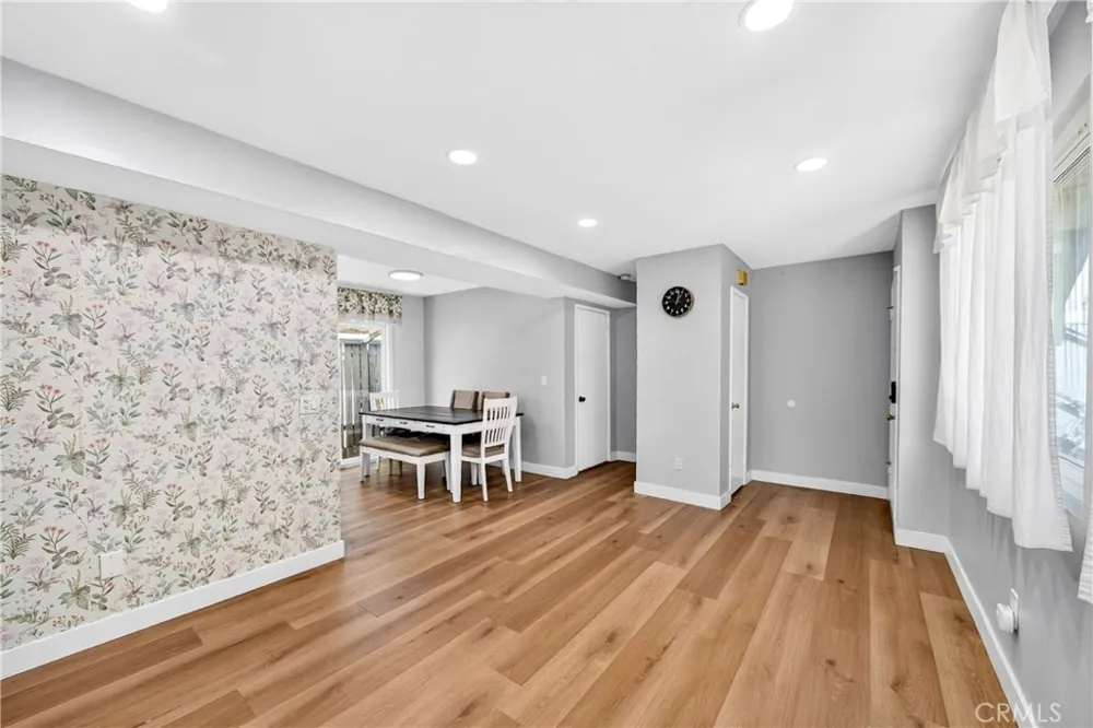 8451 Cedarview Court Cypress, CA 90630