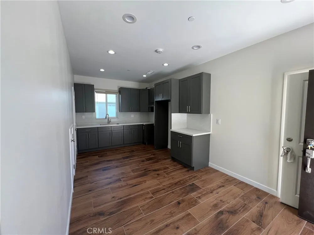 4705 Acacia Street #B Bell, CA 90201