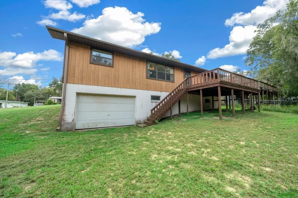 3561 W HILLTOP LANE Dunnellon, FL 34433