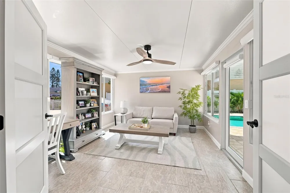 2706 GULF BOULEVARD Indian Rocks Beach, FL 33785