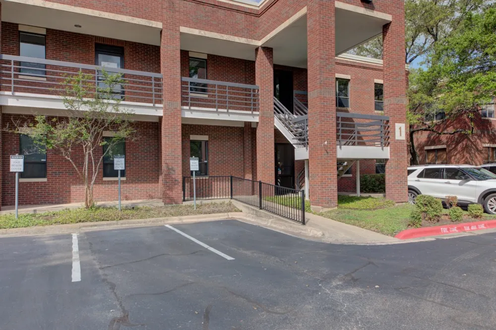 11824 Jollyville Road #103 Austin, TX 78759