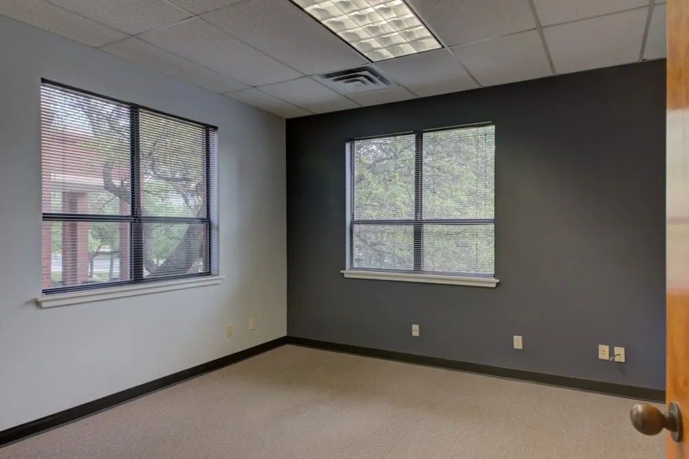 11824 Jollyville Road #103 Austin, TX 78759