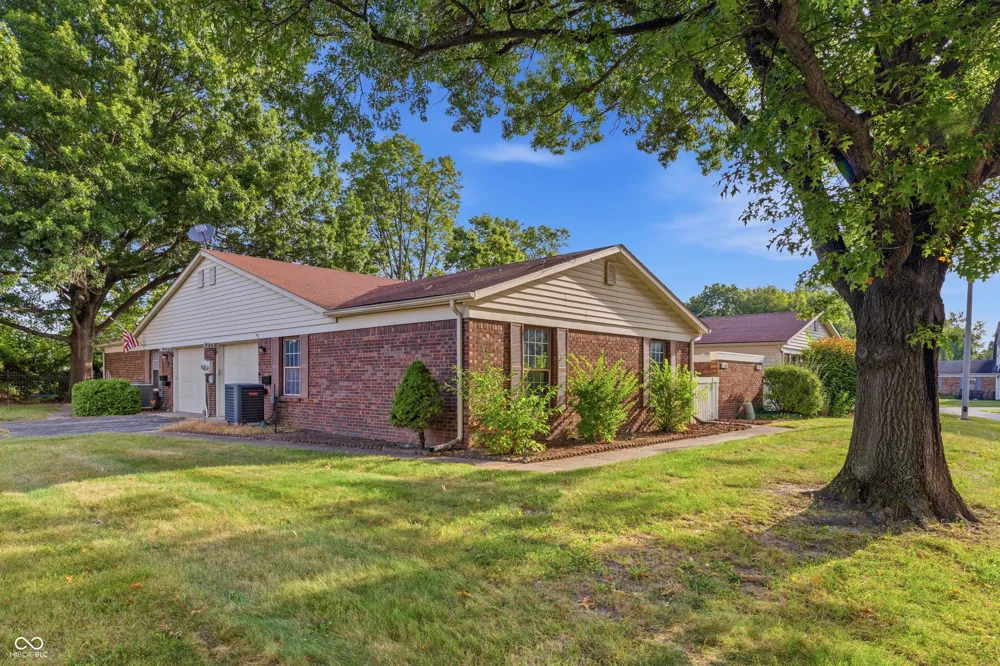4408 Clovelly Court Indianapolis, IN 46254