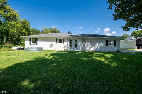 4943 E County Road 550 South S