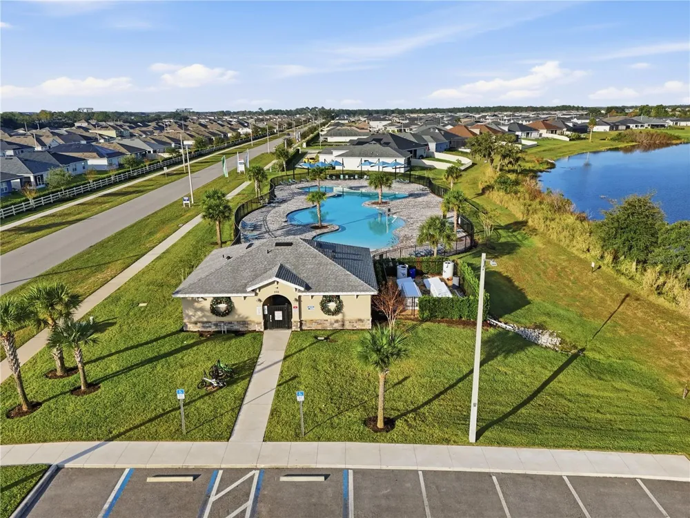 5441 SAN PIETRO DRIVE Winter Haven, FL 33884