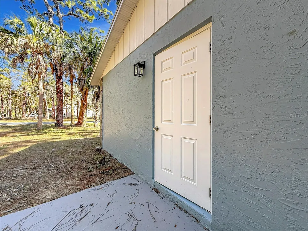 416 HOURGLASS TERRACE Crystal River, FL 34429