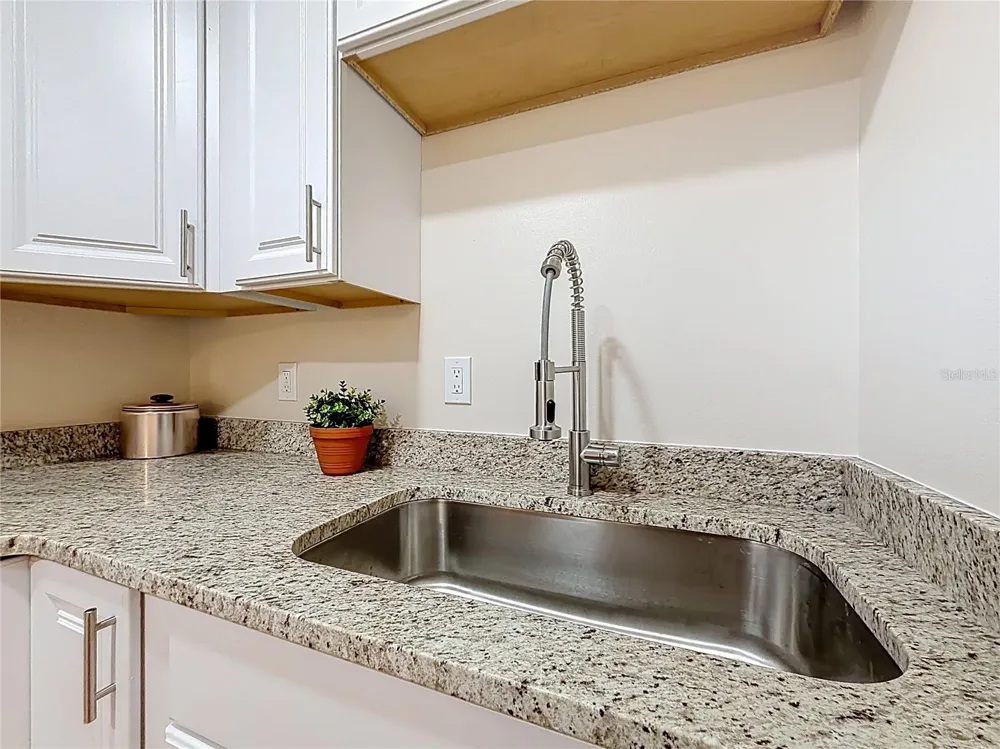 416 HOURGLASS TERRACE Crystal River, FL 34429