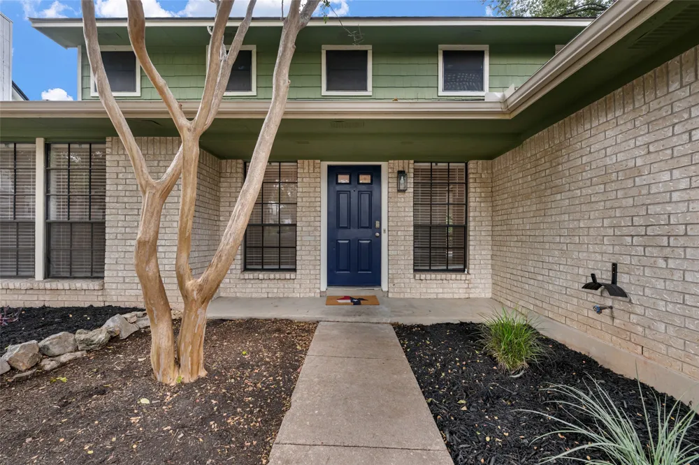 11902 Rickem Cove Austin, TX 78758