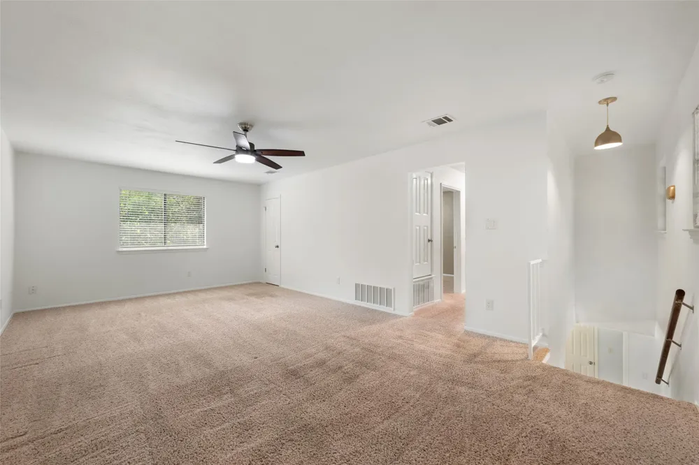 11902 Rickem Cove Austin, TX 78758