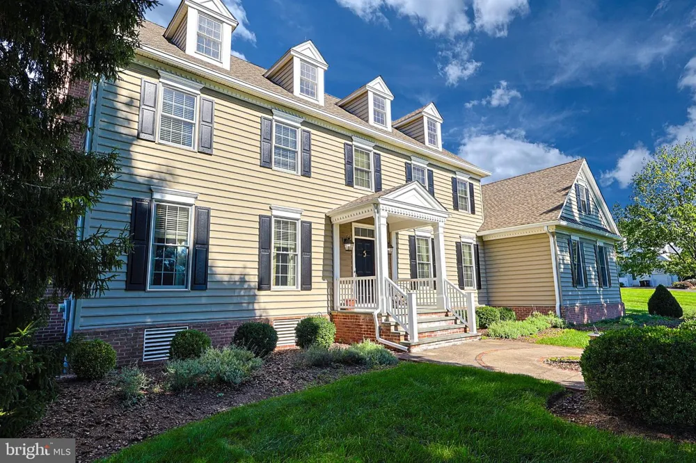134 HEATHER DRIVE New Hope, PA 18938