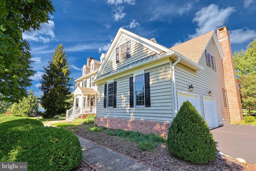 134 HEATHER DRIVE New Hope, PA 18938