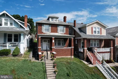 815 MOUNT ROYAL AVENUE