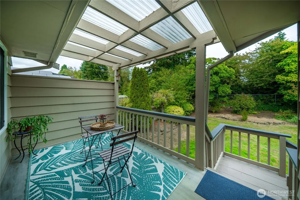 1561 S MacArthur Street Tacoma, WA 98465