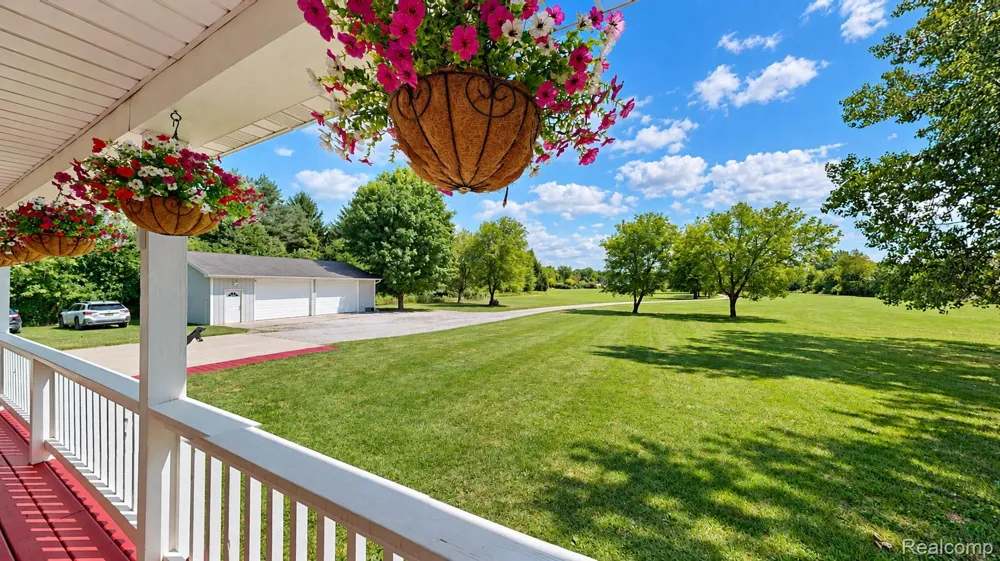 4489 Oak Road Richfield Township, MI 48423