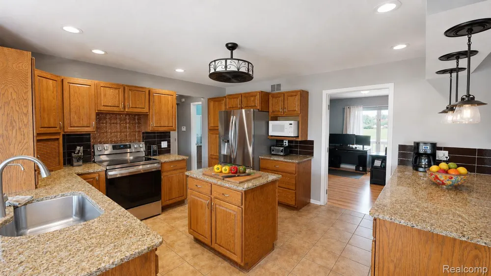 4489 Oak Road Richfield Township, MI 48423